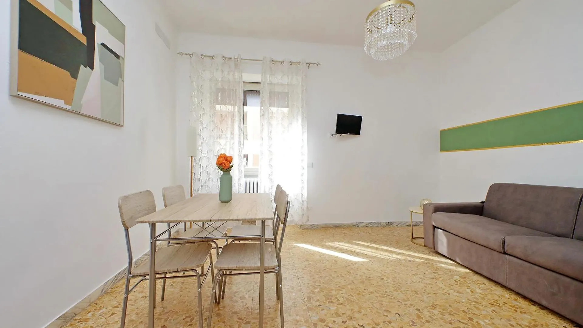Golden Apartment Rome 0*,